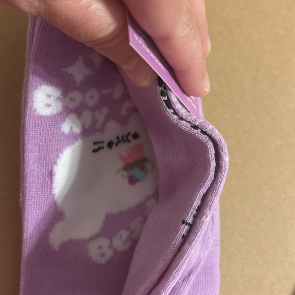 Pusheen Purple Cat Crew Socks - Picture 5 of 5